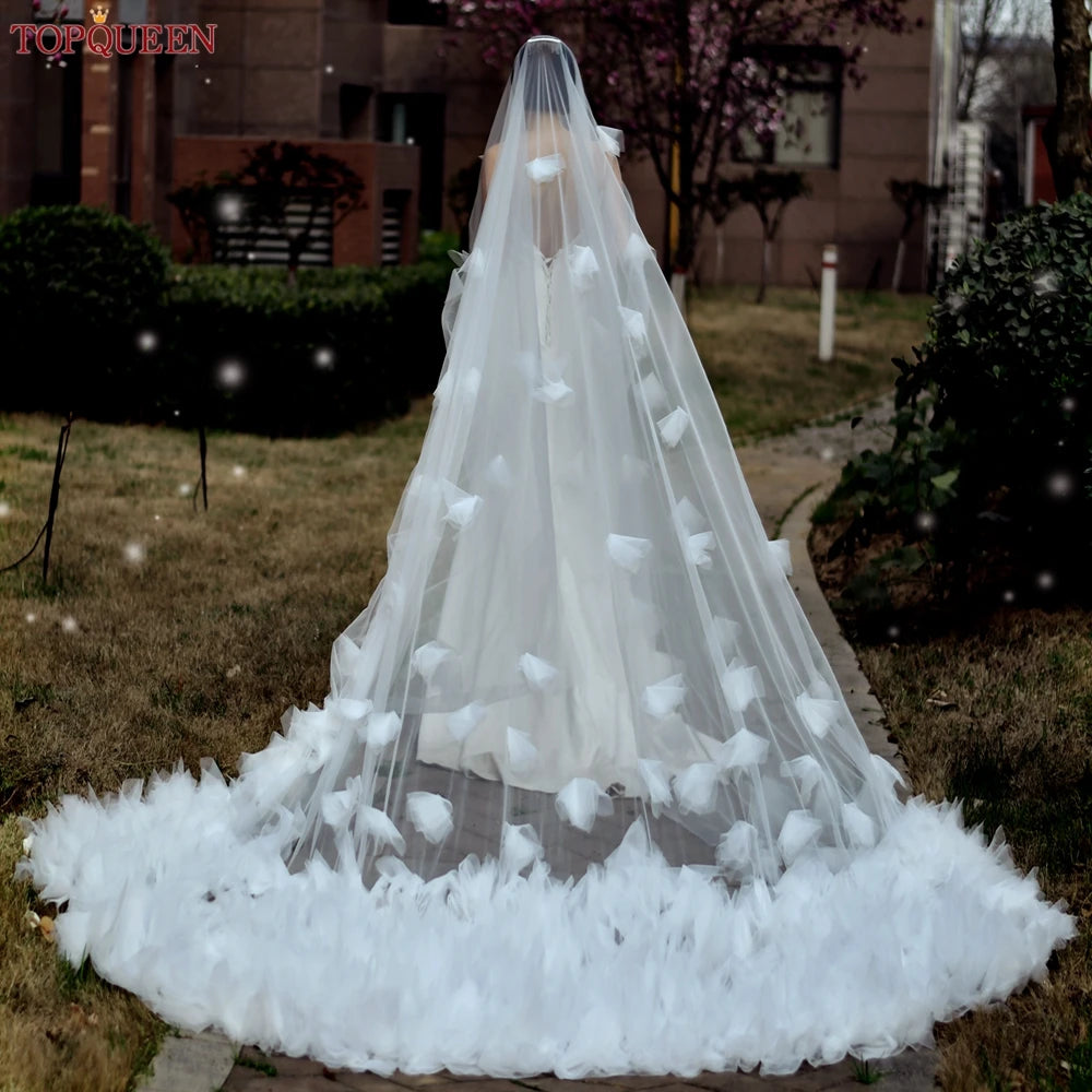 TOPQUEEN V126 Wedding Veil With Blusher